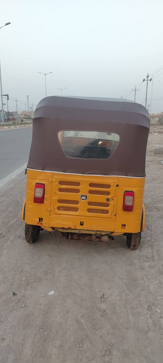 سلام عليكم تكتك البيع اوراق موديل 19سعر خاص مكينه نضيفه  تكتك كلشي ماعوزها شغل وتطلع***********
