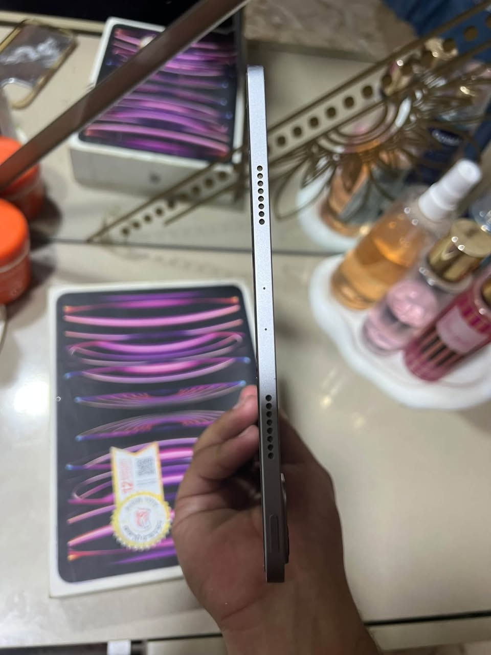 ايباد M2 • ما مفتوح • نجف