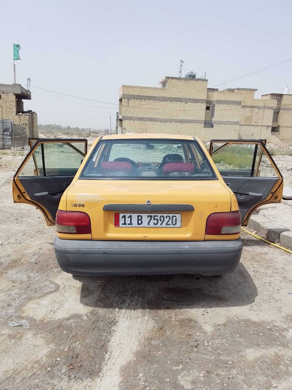 سايبه موديل 12 ب21 وبيه مجال عنوان بغداد بياع ***********
