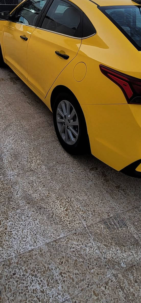 السلام عليكم
اكسنت وارد امريكي للبيع 
موديل 19
كير at محرك 16 مكفول
حادثه مبدل بوند فقط ولا قطعه تبديل شرط بدون
دواخل 
طخم تاير جديد 
تبريد شغال باسمي مكان السياره بالموصل 
السعر عالخاص
***********
