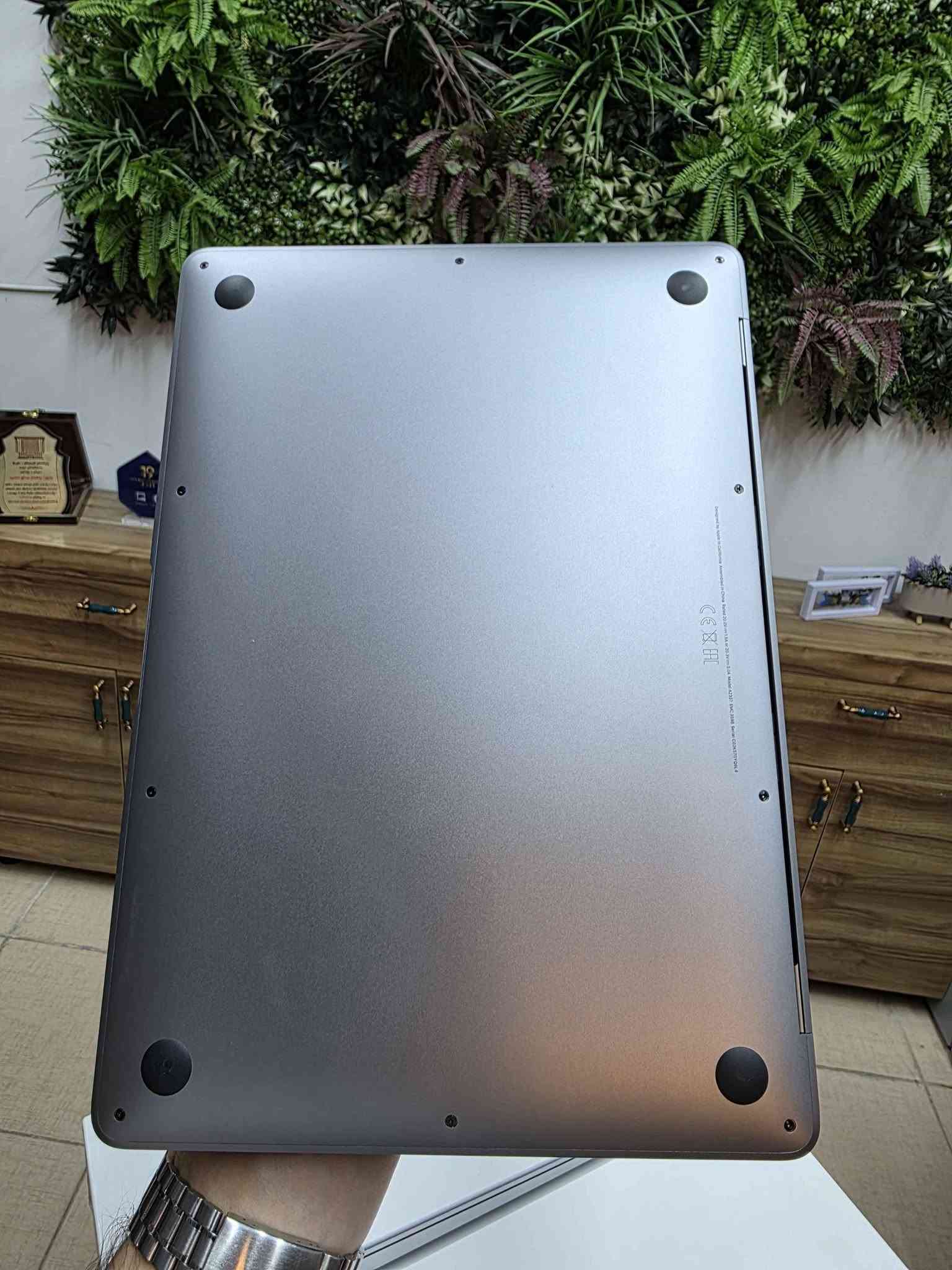 Likely new used macbook air m1 with box and original charger

Chip: M1 8core
Ram: 8gb
Storage: 256gb
Gpu: M1 7 Core

لاپتۆپی ماکبووک ئێرM1
 زۆر خاوێن و بێکێشە 
کارتۆن و شاحینەی خۆی لەگەڵە
پاتری 94%

لابتوب ماك بوك اير M1 
نظافة جدا عالية 
كرتونة و شاحن بلادي موجود أربيل, العراق
