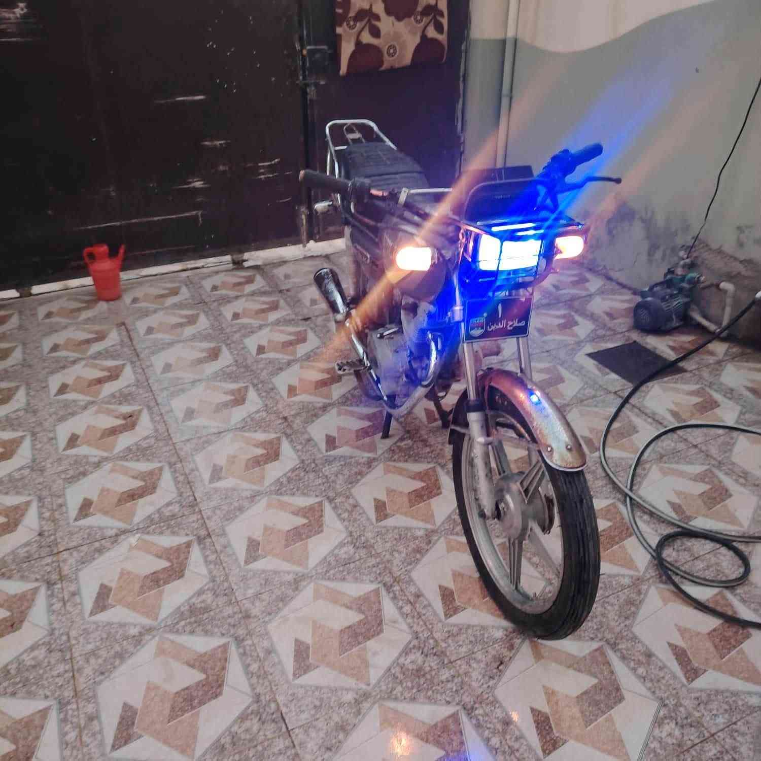 ماطور موديل 20كهربايت كله شغاله مجفت جديد مكينه 200 تواير جديد مكينه السعر300وبي اشويه مجال***********

