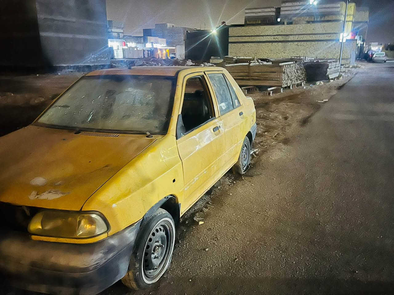 كوم حديد • بصره