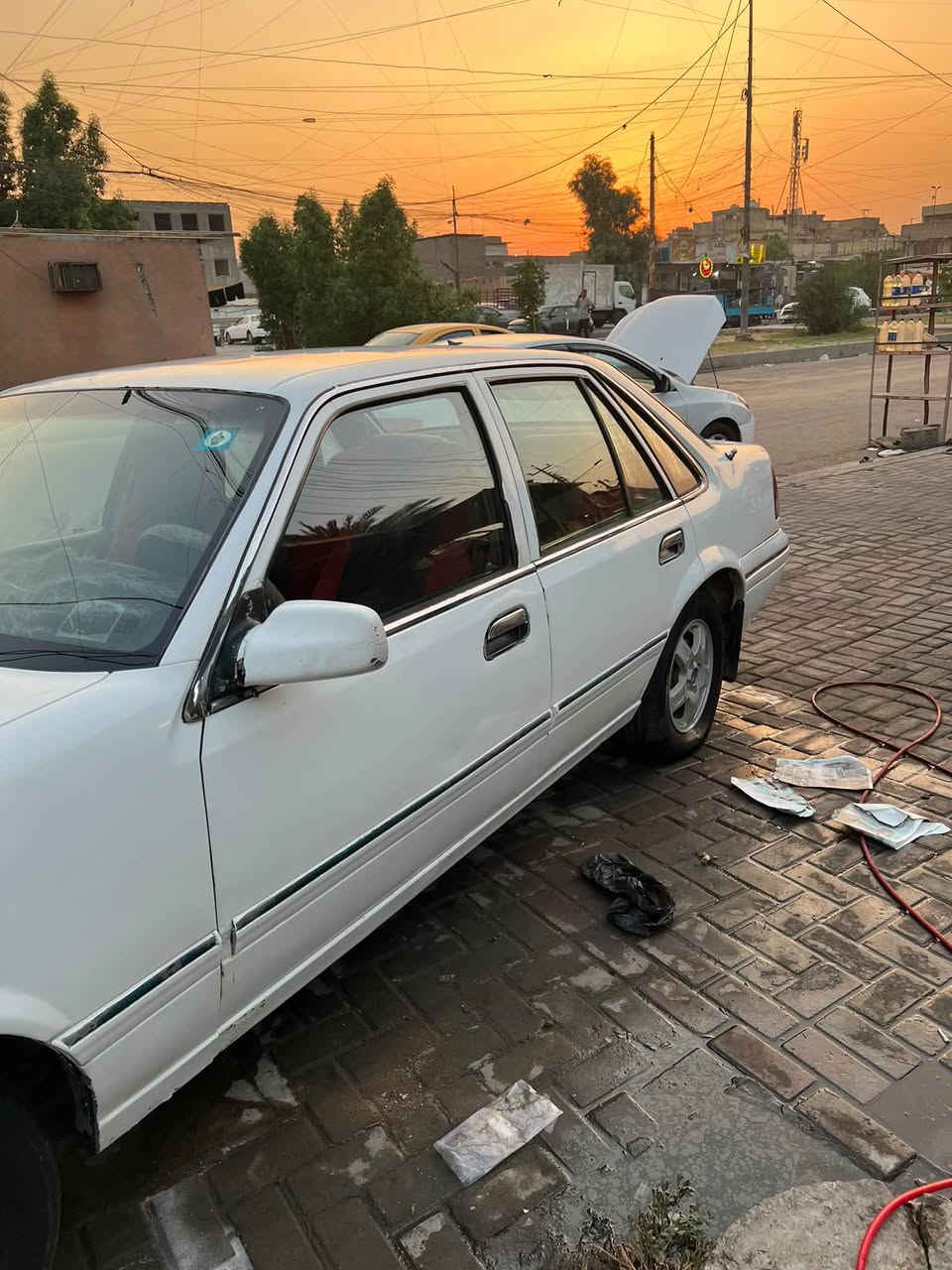السلام عليكم برنس فراشة موديل ١٩٩٦ كير ومحرك مكفولات السعر ٣٣ وبيهة مجال للشراي مكاني بغداد منطقة الحبيبية ***********
