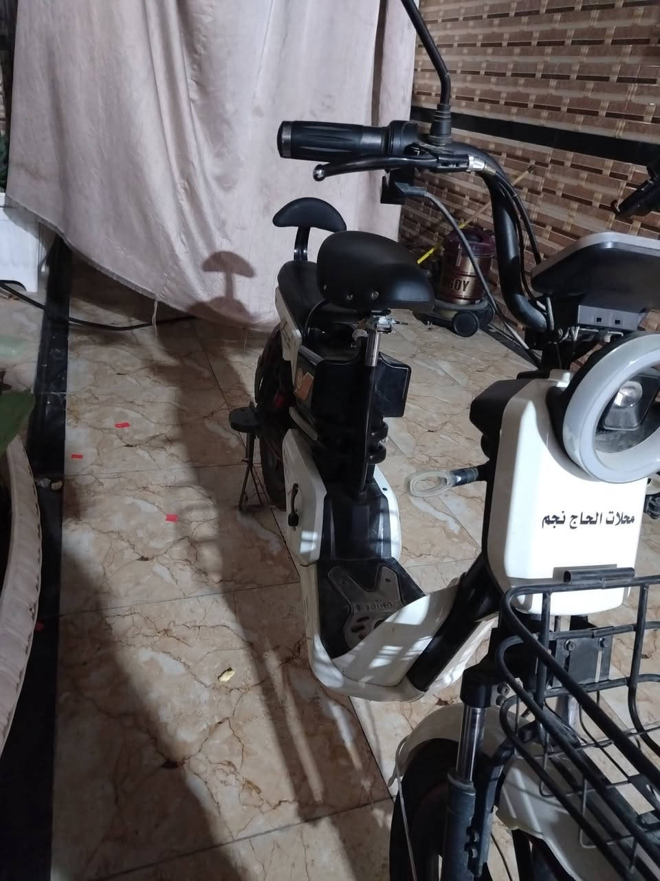 السلام عليكم  شباب بايسكل شحن البيع شغال كلشي مابي بطاريات 4 شاحنه الاصليه موجوده مكانه كربلاء الحر شارع مول الاسدي مقابيل السوق السعر 350) *********** انتصل بيك اخير و دلل
