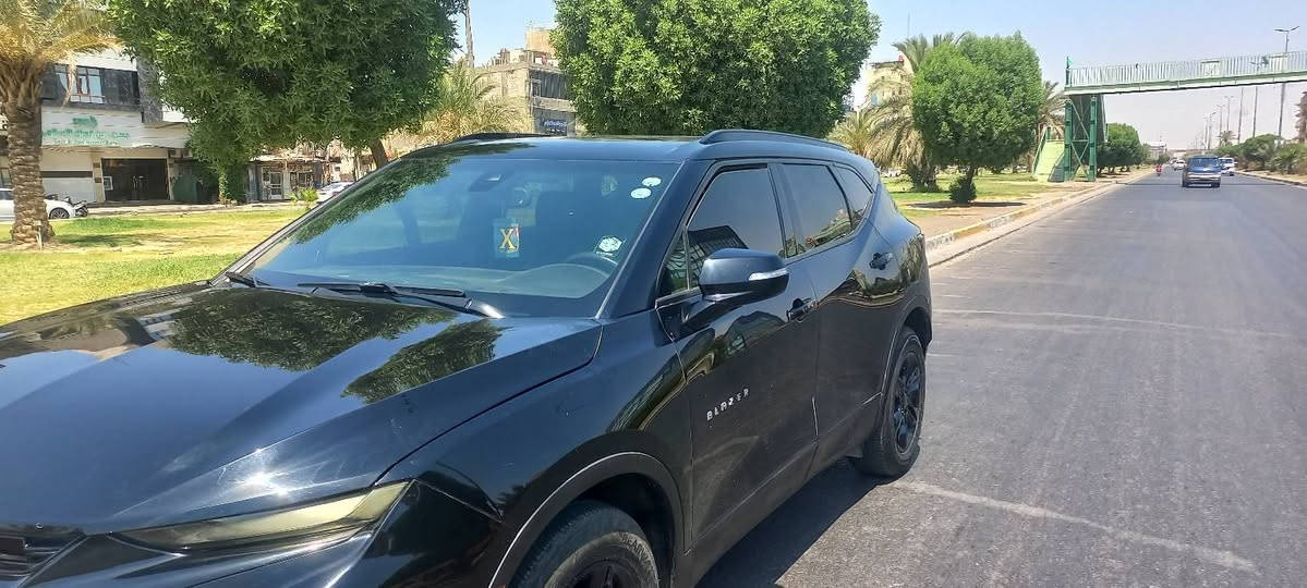 يا الله للبيع او مراوس حسب القناعه  شوفر ليت ابلايزر مديل 22 رقم اربيل السياره فول مواصفات ابرايمر 6سلندربنو رامه فول مواصفات حادث بنيد ابمريكه وتبديل جاملغ اصلي بل عراق نفس الون هزه جديده بسم شخص من كربلاء اتريد تحويل او وكاله السياره نضيفه  جدا مناقصهه اي شي مكانهه كربلاء سعر المطلوب 210 مع المجال مبايل ***********   ***********
