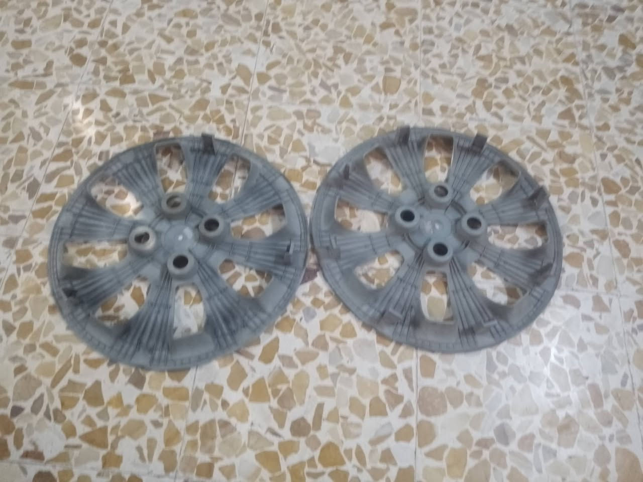 كبات اكسنت • مضلع • دبدوب