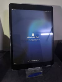 آيباد ٧ • ذاكرة ٣٢ • بطارية ٩٠