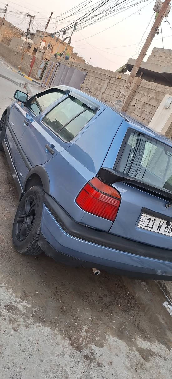 كولف 1992
مكينه 1800 كير عادي 
تخم تاير مكينه كير جديد 
صدر امامي خلفي رقم انكليزي تحويل مباشر 
مكان بغداد جسر ديالى *********** 
السعر 45 بيه مجال
