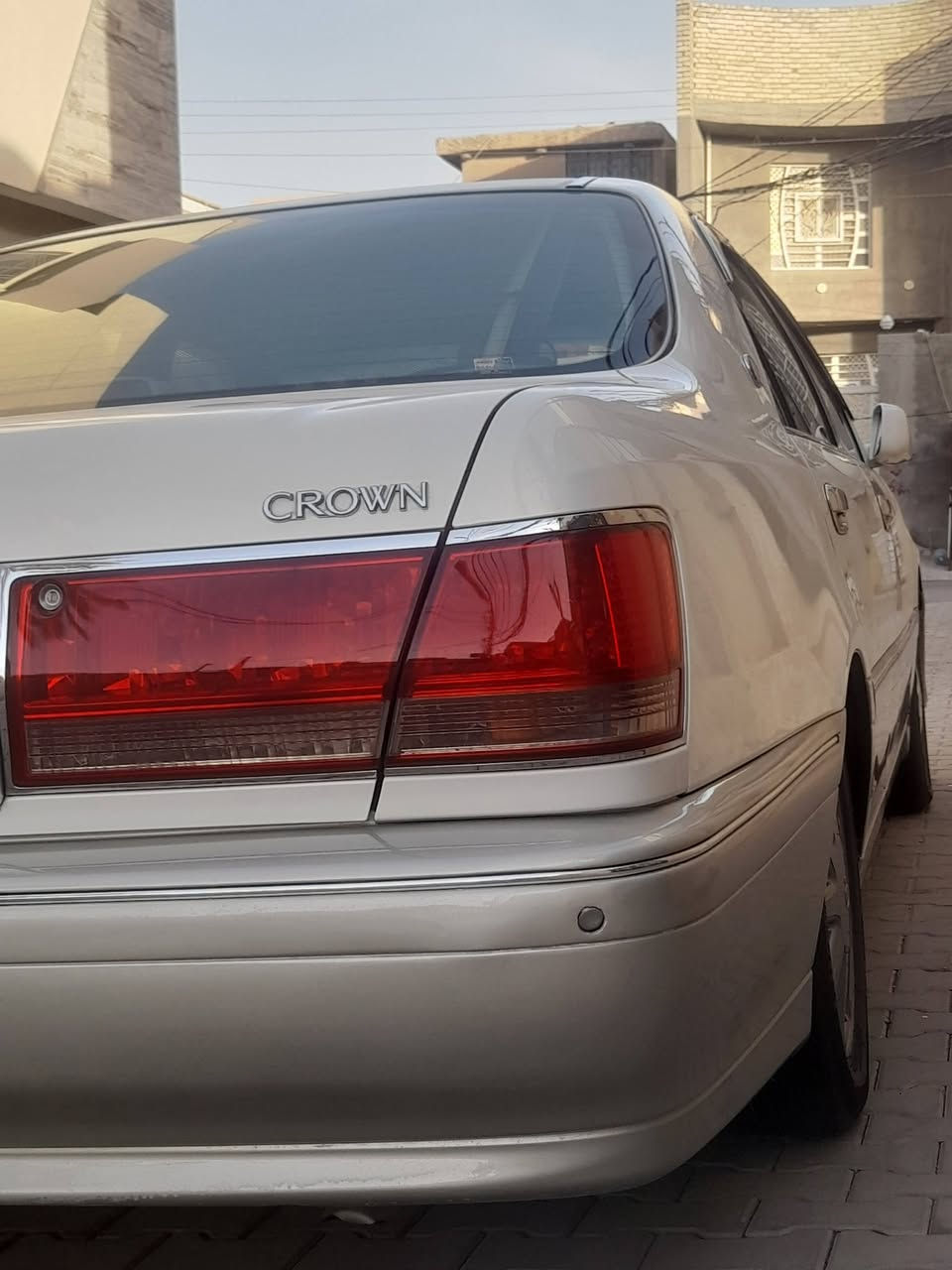 للبيع ملكه 2002
قرار 102 تسجيل جديد
كفاله عامه سياره 
رقم بغداد نكليزي بسمي
3دكم خضراويه ديفور جبير 
مكاني نجف باقي تفاصيل تصل 
***********

نص مكتوب في الصور:
- SOUND ON!