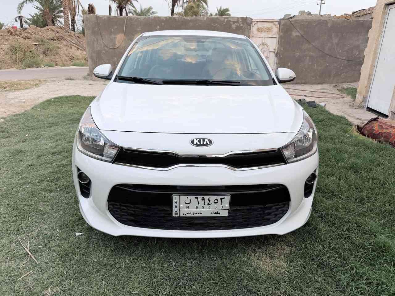 اللهم صل على محمد وال محمد
الى عشاق الجديد والزيرو كيه ريو خليجي الشركه العامه للسيارات موديل ٢٠١٩ رقم بغداد حره تحويل سنويه جديده سياره اخت الزيرو ماشيه ٢٠ الف فقط حقيقي كفاله عامه من ضربه وصبغ وتبديل  والفتح وطخات وشخطوط سياره لوك على وضع الشركه لوك تراي زيرو مكينه ١٦٠٠ دوش مامفتوحه وكير كذالك مامفتوح سياره مابيه كلبسه مفتوحه كله على الشركه بوليش مامبولشه ولامصبوغه سواداته حداديه لوك تبريد ثلج دواخل وضع الشركه سبيره مانازل سويجه الثاني مامفتوح كتلوك الشركه مواصفات مرايات شفط اشاره بلمرايه ٥ ويل كب بلاجكتور حساس خلفي دواخل لونين شاديله كاميره تسجيل صوره وصوت امامي خلفي سياره مال جناي وبلعافيه على الياخذه السعر ١٢٧ مكان السياره الناصرية الشطره *********** رجأ بس اليدور لوك يتصل سياره بلواقع احلى من الصور واي شي خلاف كلامي اتحمل كافه المسوليه
