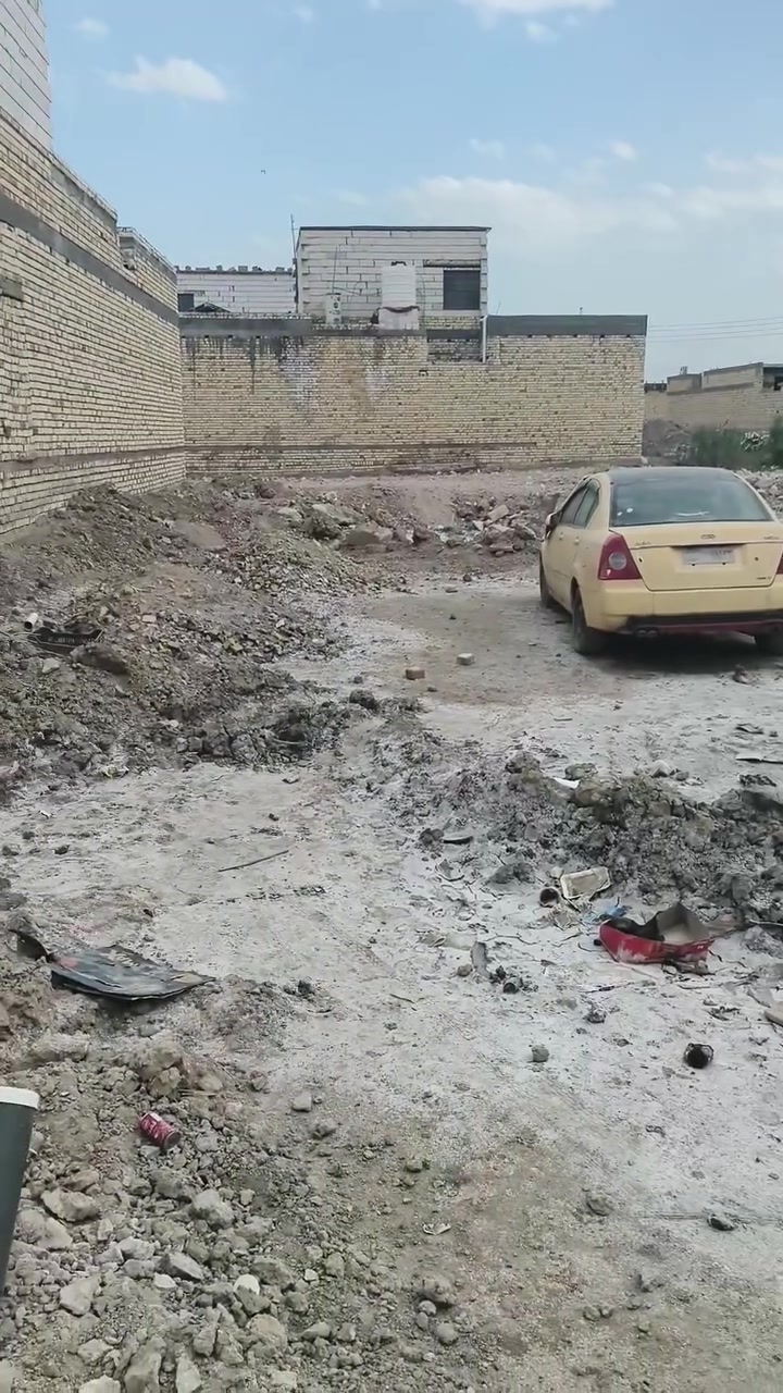قطعه زراعي 250 متر الشموع خلف شارع ٣٠ خدمات موجوده مجاري دفن وجه ١٠ نزال ٢٥   الاستفسار ***********
