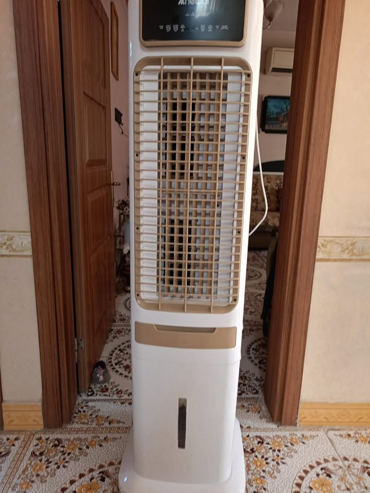 مبردة للبيع فقط عيب مالة واتر پام
سعر عل واتساب ***********
