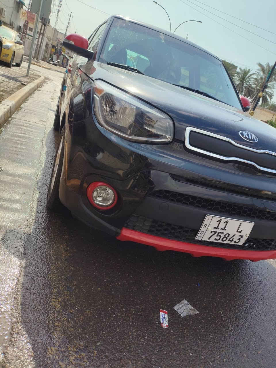سلام عليكم صول 2019 وارد امريكي حادث جاملغ وبنيد ماشية74 
وبيها صبغ بل باب الخلفي سعر 98وبيها مجال عنوان بغداد الكريعات ***********

