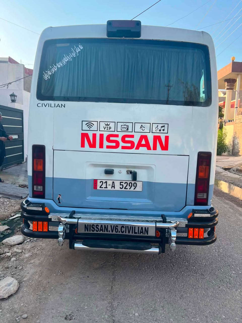 نیسان کۆستەر2003مەکینە گاز گێر ئاکسل بەشەرت سەنەوی تازەیە تا2029حسەی گازی  هەیە نرخ 120  شوێن کەرکوک
***********
