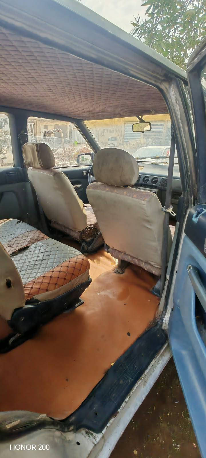 مازدا ياباني • ٧ راكب • نجف