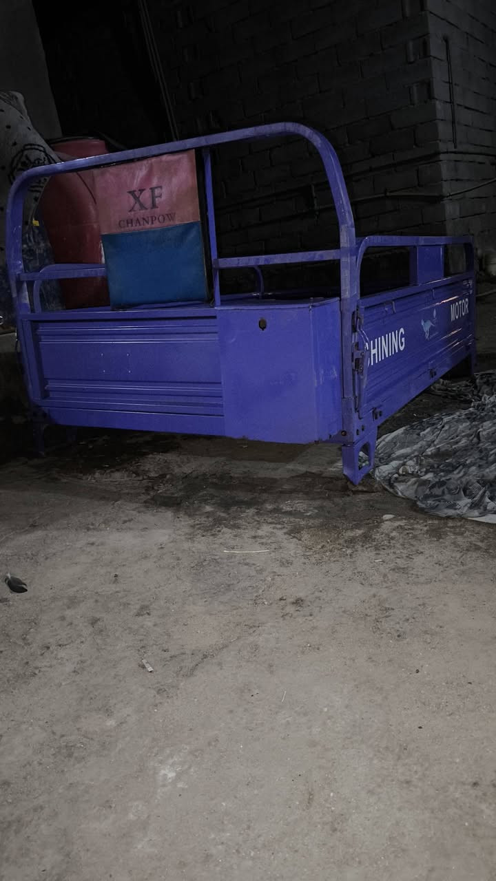 بدي للبيع مال ستوته جمره البدي موديله 23 نضافته شوفت عينك سعره 400 وبي مجال مكاني بصره قضاء الدير رقم يشتغل خط واتساب *********** ورحم الله والدي المو شراي لا يصير لوتي جزاكم الله خير
