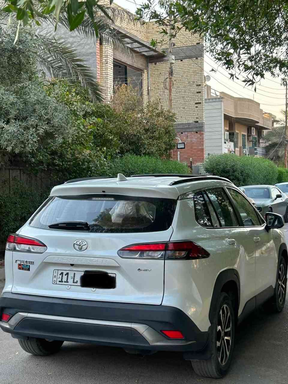 تويوتا كورلا HEV فورلاندر تجميع الصين مكفولة من الصبغ والبارد والتبديل موديل 2025 فول موصفات S بصمة سلايت محرك 2000 كامرة وشاشة  اصلية رادار توقف ذاتي 
5 ويل كروم اسود 
وحمالات سقف
كشنات جلد كهرباء 
وحساسات امامي خلفي 
هيه فول موصفات بعد بيه هواي موصفات 
عداد المسافة 29 الف كيلو 
المركبة بحالة جيدة
السبير غير مستخدم 
السعر 29.300 مليون رقم تلفون ***********
