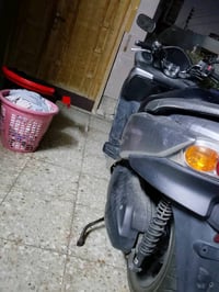دراجه فورزه لبيع صفر عشره نقصها جاملغ الأمامي وشخوط بسيطه مكينه وكير و...