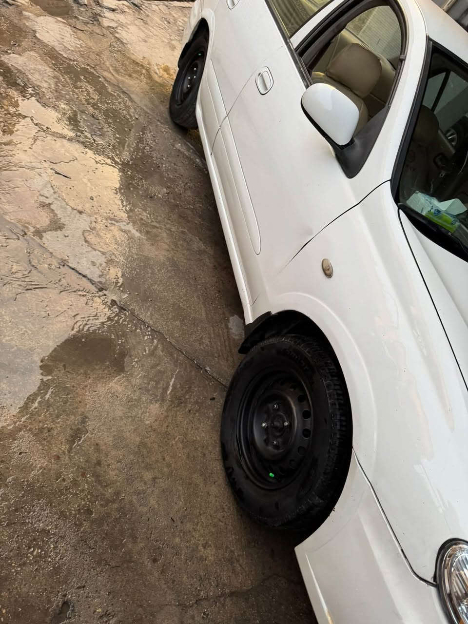 نيسان صني • موديل ٢٠١٠ • محرك ممتاز