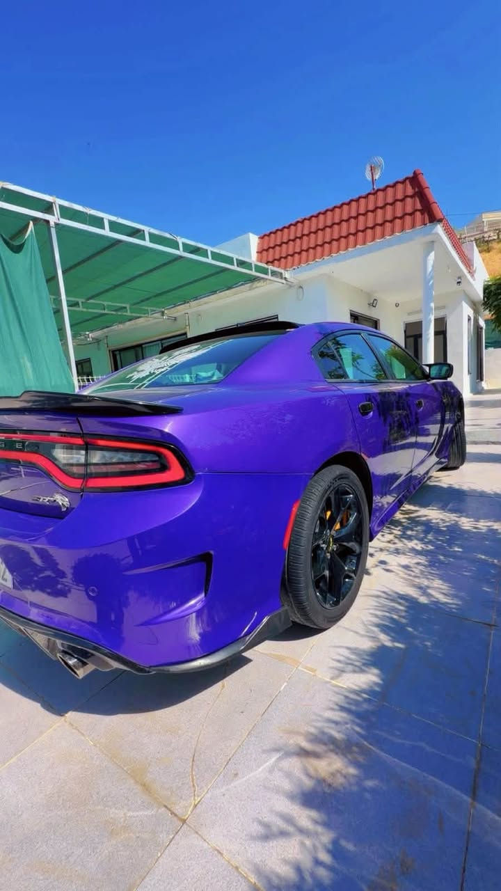 💜 𝐃𝐨𝐝𝐠𝐞 𝐂𝐡𝐚𝐫𝐠𝐞𝐫 SXT ✦ 2019 🇺🇸
دودج جارجر SXT بدي كـــت GT 
‎الموديل : [ 2019 ]
[ 3.6 / V6 ] : المحرك
‎الكير : [ اوتوماتيك ]
‎الممشى : [99 الف ميل ]
‎اللون : [ بنفسجي -مميز ]
‎الحالة : [ حادث بسيط جاملغ فقط]

رقم السيارة : بغداد - تحويل مباشر ✅
السياره مصروف عليه السعر 210
وبيه مجال لاستفسار ***********
‎الموقع : [ بغداد ] 📍

‎
