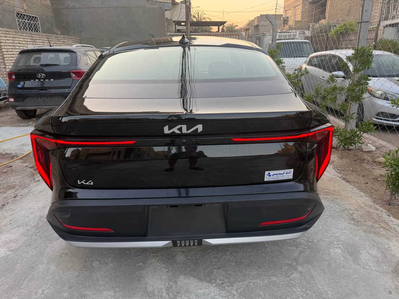 كيا K4 موديل 2025 EX دخول جديد حره محرك 2000 دوش منفيست بأسمي حادث موضح بالصور بدون دواخل ايرباك برده فقط ماشيه 7 الاف بعدها زيرو غرفه السياره لون رصاصي
مواصفاتها ( شاشه كبيره متصله كاربلي _ بصمه _ تشغيل عن بعد _ تدفئه بالكشنات وبالستيرن _ رادارات امامي وخلفي وجانبي _ شحن لاسلكي _ هاند بريدك دگمه _ فول تحكمات بالستيرن _ كاميرا خلفيه دواره _ قياده ذاتيه _ تنبيه الخروج من المسار _ اوتو هولد _ درايڤ مود _ وباقي المواصفات المعروفه ) 
(((للبيع فقط على هذا الوضع بدون لوحات)))
السعر : 134$ وبيها مجال 
العنوان : بغداد 
*********** بغداد, العراق
