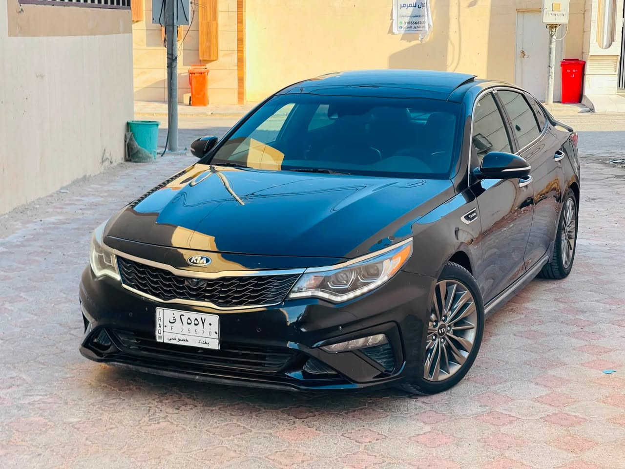 اوبتيما 2019  SXL 
فول نهائي اعلى مواصفات القفله مال المواصفات
ماشية 66 الف ميل  

وارد امريكي / حادث بسيط جداً فقط بارد بالجاملغ الامامي بدون فتح بدون دواخل بدون ايرباك فقط بارد 

رقم بغداد الماني مداور ثاني يوم 

المواصفات : 
حجم المحرك 2000 تيربو   GDI 
بصمه 
بانوراما 
اربع كامرات 
ذاكرة خزن ميموري 
تدفئة وتبريد كشنات 
رادار امامي وجانبي وخلفي 
عدسه لد بلاد عالي ناصي 
بگ لايت لد 
حساس امامي خلفي 
دبل كشن كهرباء 
تبريد قطعتين 
يدات نيكل 
ويل كب حجم 18 بلاد 
مري شفط مع ترحيب 
ستيرن حرف D مع تدفئة
وباقي المواصفات المعروفه….

جاهزة من كير ومحرك وحداديه وتخم تاير وتبريد على اخر حباية 

مكان السياره النجف الاشرف 

السعر 145 وبيها مجال  نقد فقط اعتذر عن المراوس 

للاستفسار ***********

