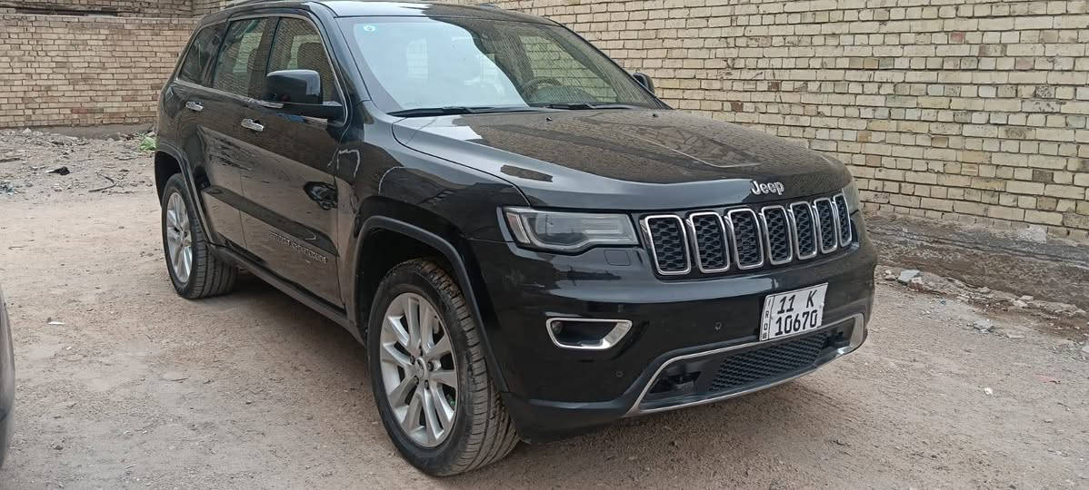 السلام عليكم بيع موديل17 خليجي مكفوله
السعر 215$ بيها مجال للطيبين
الفئه لمتد
المواصفات 
بونوراما
فور ويل
شاشه كبيره
مري شفط ترحيب
حساسات امامي خلفي
زراگات امامي
شفتات رياضي
كامره خلفيه دواره
استيرن تدفئه
كشنات كهرباء تدفئه تبريد
دبل صالنصه
بصمتين
السيارة بغداد بسمي مكاني بغداد العبيدي
***********
