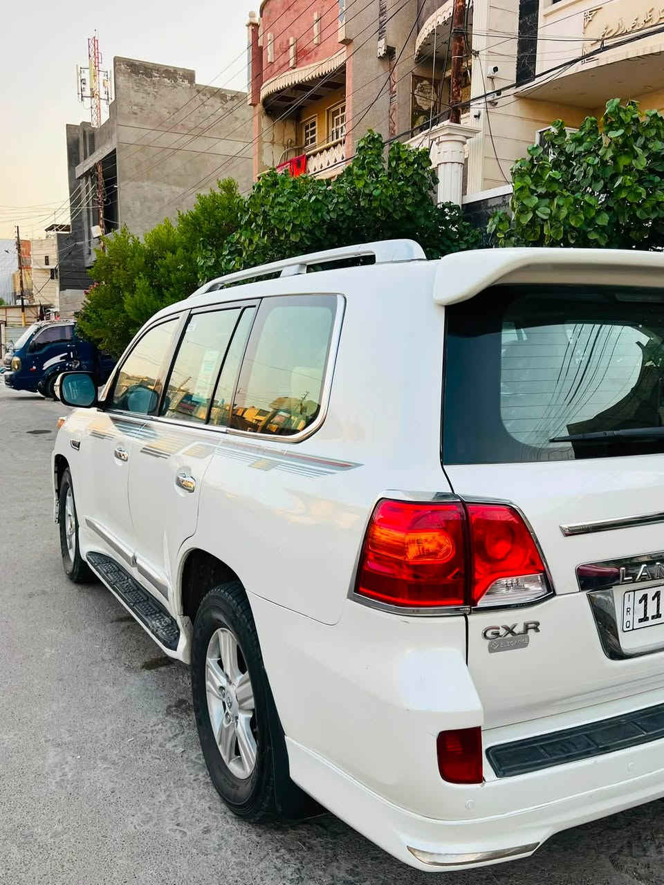بسم الله الرحمن الرحيم

للبيع لاندكروزر GXR مديل 2010

سيارة تستحق المشاهدة، نظافة عالية جداً وحالتها ممتازة.

✔️ رقم بغداد وباسمي (نقل فوري).

 ✔️الهاتف ***********

✔️ الاستخدام شخصي والمحركات بحالة ممتازة.

✔️ السيارة مرتبة جداً، وما بيها إلا ملاحظات قليله .

📍 الموقع: بغداد.الحسينية مال راشديه 

السعر 290 وبيها مجال 💸
