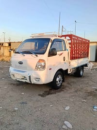 ٢٠٠٩ • مكينة جديدة • بغداد العبيدي