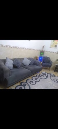تخم تركي نظيف مع ستائر هديه ثلاث قطع كما موضح بالصوره السعر /250 الف ن...