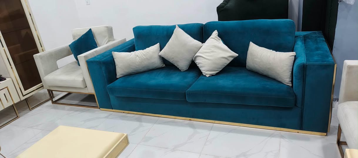 سيت استقبال ثقيل • شاشة سامسونج • تخم ١٠ مقاعد