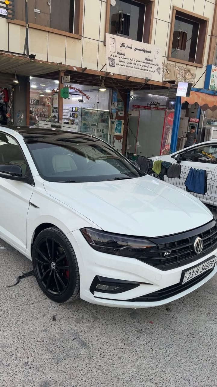 Jetta 2020 R line😍💣
کامل کامل جوانکاری هیچ نەقسەکی نییە ویلی Gli  ٤٠ ساڵەی لەسەرە ٤ تایەو ویلی نوێی لەسەرە لیدی ناوی لۆ داندرایە  دیفیوزەر لەفی سپۆرت کامل کامل جوانکاری مەسرەفەکی چاکی لێکرایە  ڕێک بە GLi  خۆی پشاندەدا شتەچی هەتا برێی خاوێن ٢ ڕۆژە پۆلیشم کردیە یەک دینار مەسرەفی تێدا نییە کوشین هیتەر هەر چواری سوکان هیتەر فول فول مواسفات  

73mile💣

رسمی سۆنەریشم دانایە ٢ پارچەو روبعەک بۆنیتی هەیە لەگەر هەندەک pdr  دیارە لە سۆنەرەکەی 

سعریشی ١٣٨$ وەرەقە معامەلەچی زۆر کەم  ئەگەر موشتەری تەلەفۆن بکە نامە مەنێرە ئاگام لێ نییە 
☎️***********
