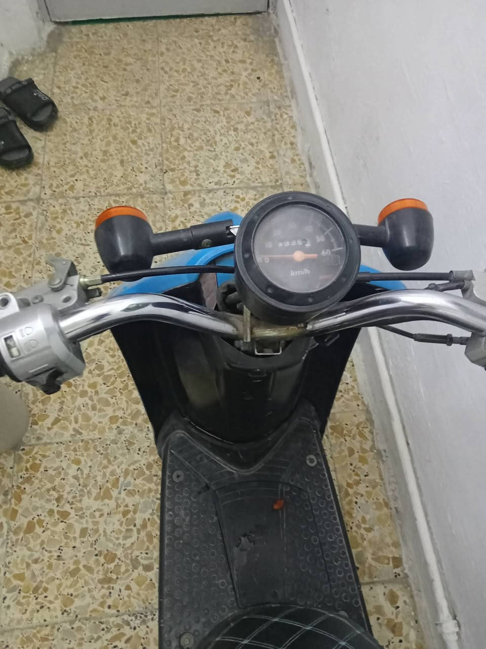 لبيع دراجه مكينه بلاديه جديد السعر 300بغداد الحريه
