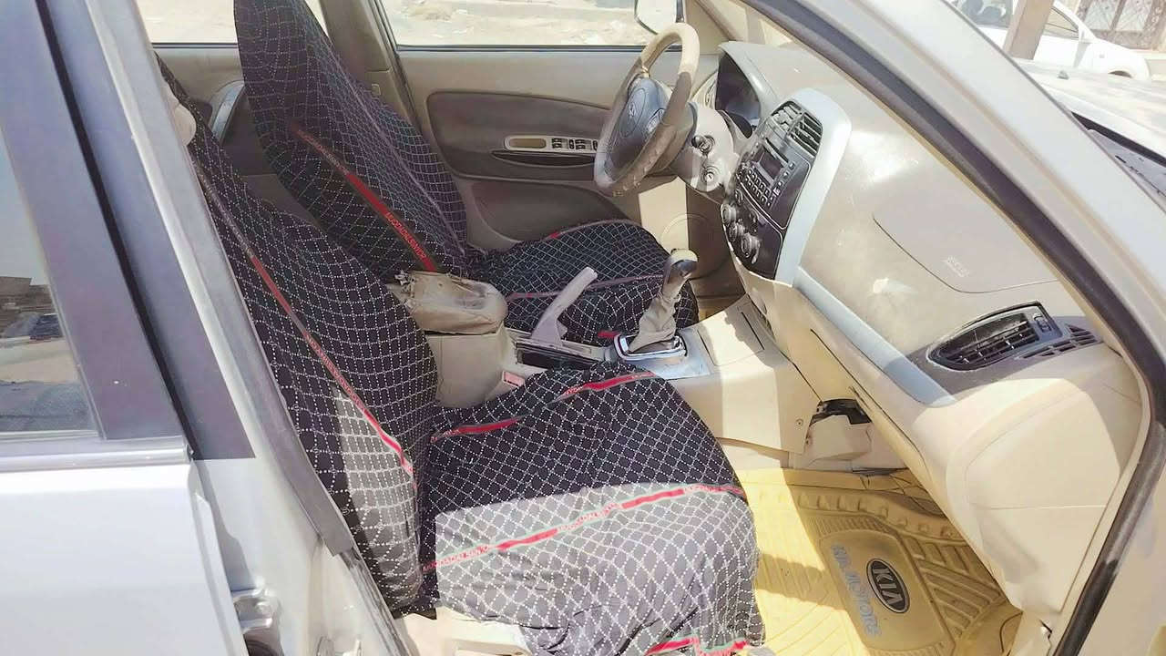 السلام عليكم
تيكو موديل 11 كير و مكينة و تبريد و حدادية
و رقم بابل انكليزي سنوية ل 29 ما عايزة اي شي 
السعر 47  ورقة مكاني نجف شارع المعمل
للتواصل ***********
