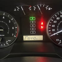 لاند كروزر GXR • V8 • ٢٠١٢