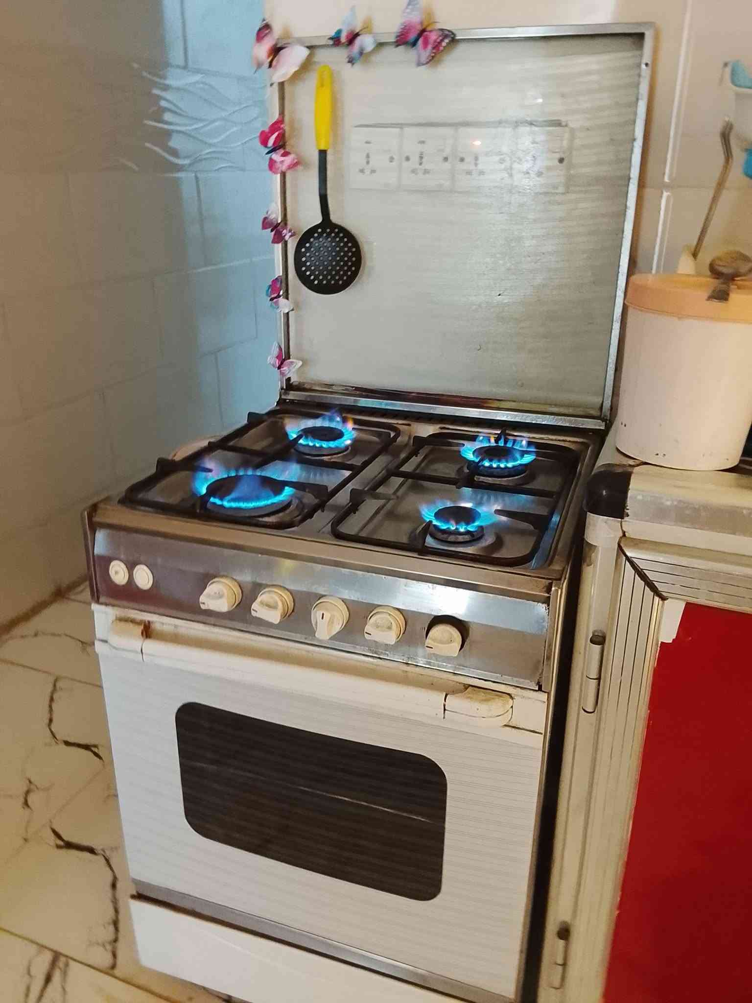غراض للبيع بغداد عارضه بطحيه مجمده***********
