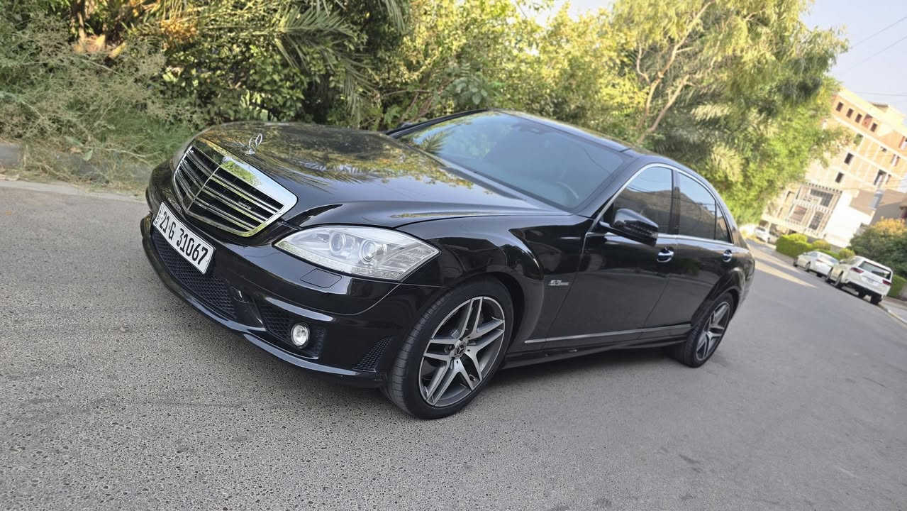 موديل 2007 S63 اصل وارد يابان كفاله عامه من الصبغ والتبديل
السياره AMG اصل وبيها نصبه تخبل
ماشيه 95 الف كيلو
السياره جاهزه بدون اي نقص وكل اوبشناتها شغالة
وبدون اي مسج
كشنات 4 كهرباء وخزن وتبريد وتدفئة 
بيبان شفط
جنطه كهرباء
ناضور ليلي كروز سرعه
دبلات هيدروليك شغاله 
تحكم ستيرن كأمره خلفيه 
حساسات امامي وخلفي
حداديه امامي وخلفي جديده 
تخم تاير جديد ستوني شاده
مكينه وكير جدد 
كهربائيات كله شغاله وبدون نقص
تجاوي كهرباء كشنات مساج
بصمة أبواب 4 دخول ذكي
گزوز AMG وبيها صوت يخبل رعب بلاد
فجوج بريك AMG 
وبعد هواي بيها مواصفات 
السعر 210$ وبيها مجال 
مكاني بغداد السيديه 
***********
