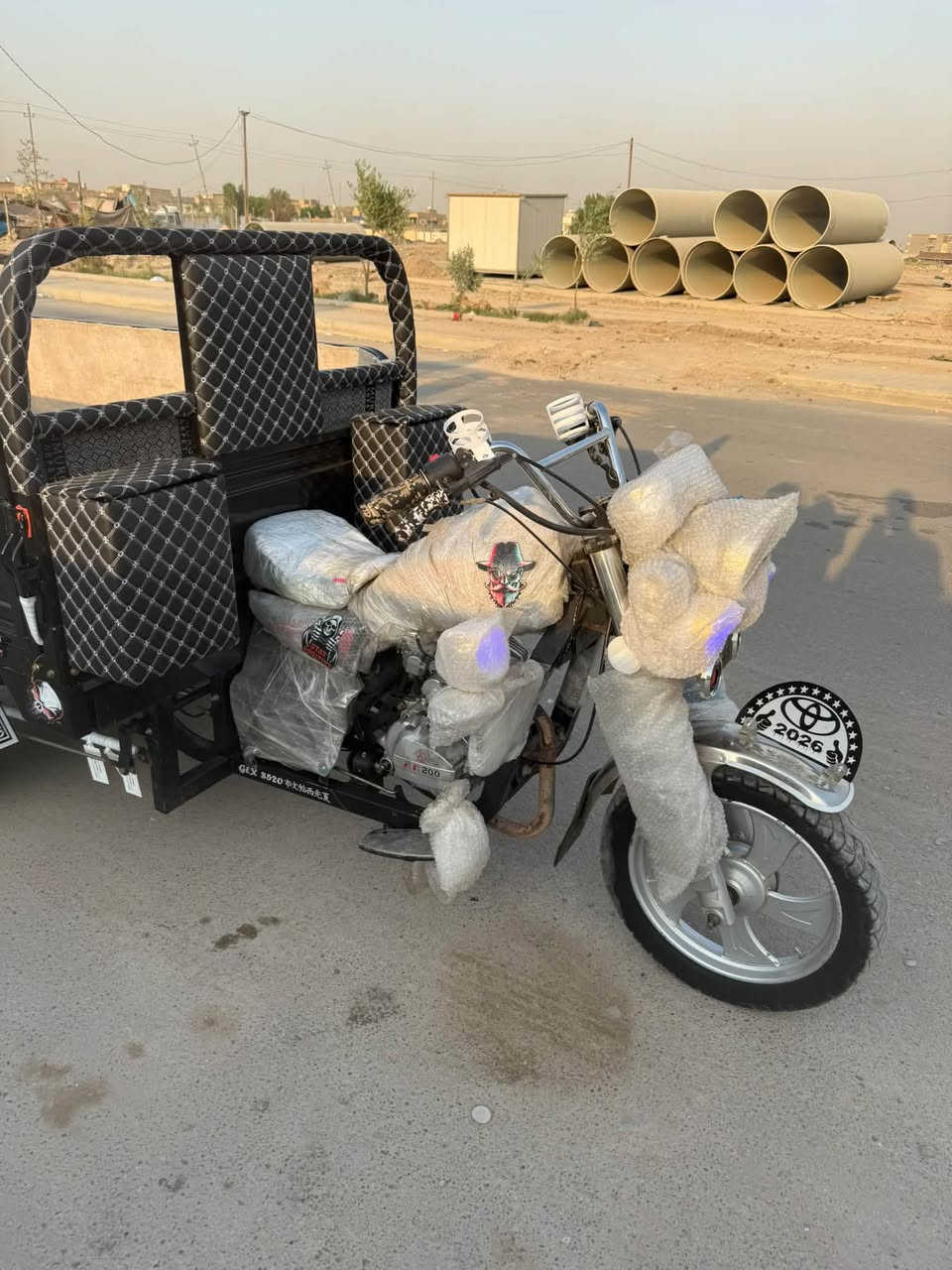 الهم صلي ع محمد موديل 2026 اخت الزيرو دبل ابو عريض ابو الختم بدي طويل تايرات جوبلس اي نفقص مابيه صارله 4شهر مستخدنه سعر 2350وبيه مجال شي قليل محرك  ما مفتوح وضع شركه مكاني بغداد العلام 
*********** اسيا ***********
