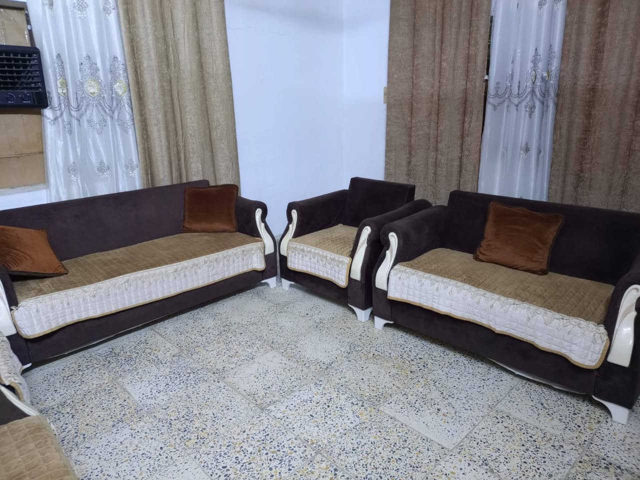 كنبة • للبيع • توصيل واتساب