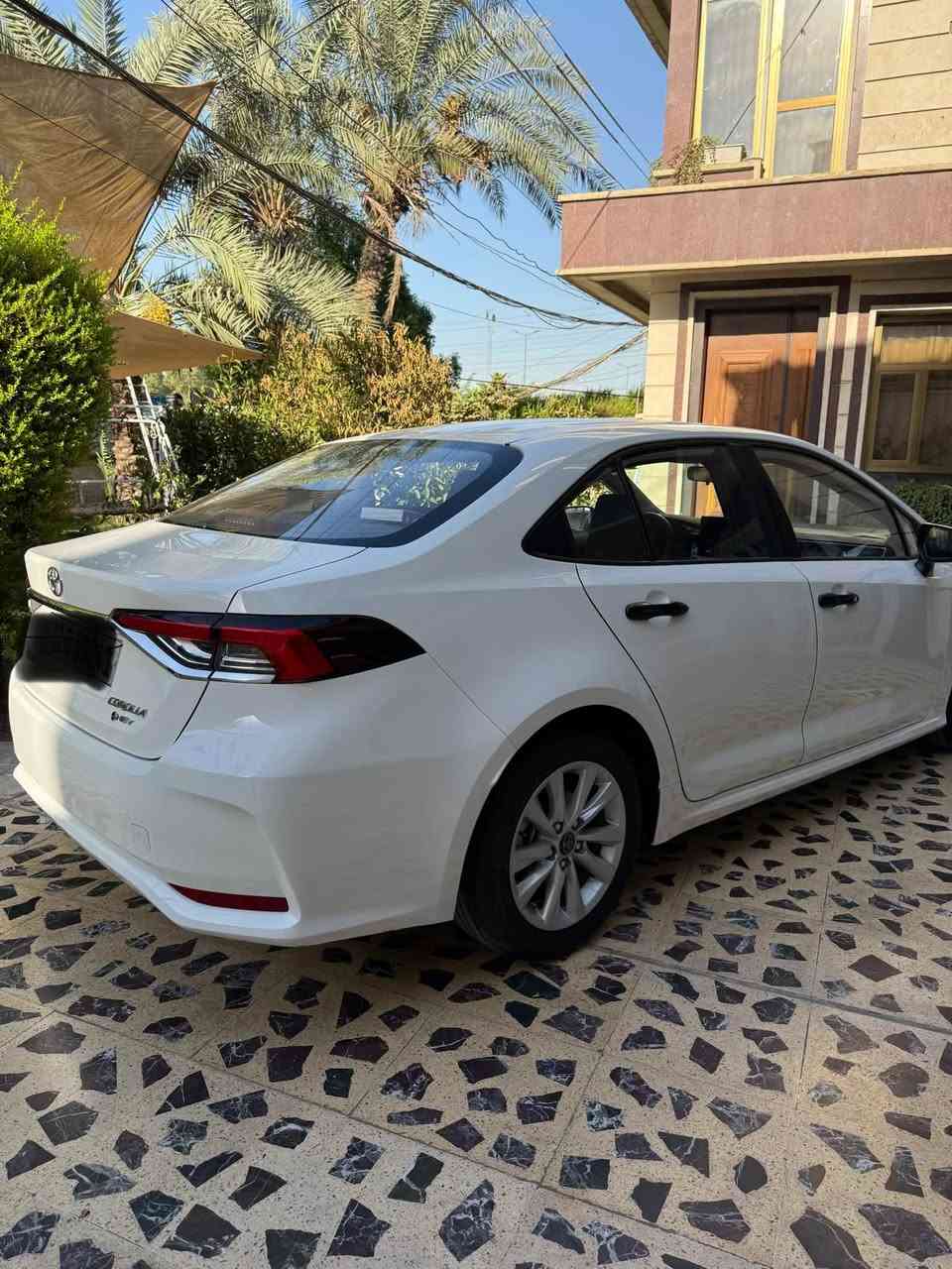 السلام عليكم كورلا 2025 ماشيه 7 جديده مكفوله شكل خليجي فول مواصفات معروف السعر 163 بيه مجال بسيط مكان السياره بغداد للاستفسار ***********
