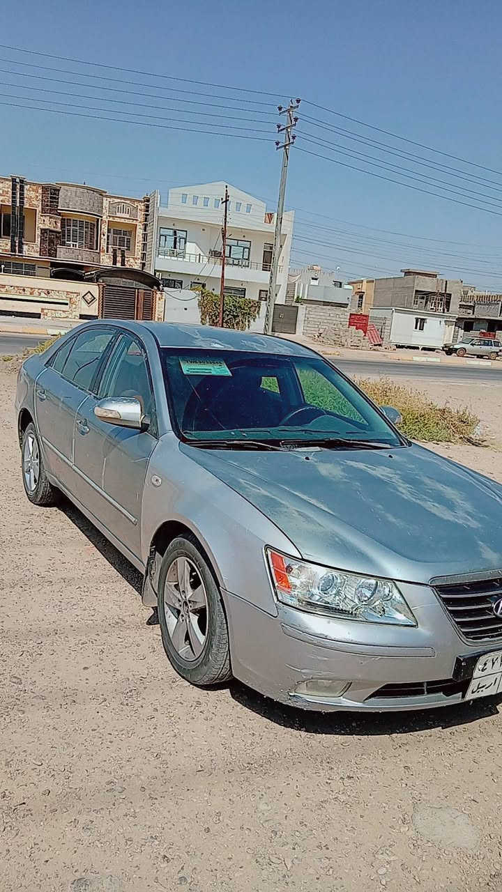السلام عليكم  سوناته 2009 خليجي مكينه 2000 سياره حيل نضيفه مابيها كل نقص بيها جامرلغ امامي مبدل بدون دواخل كهربائيات تبريد كلها شغاله سعر 76 وبيها مجال ديالى بعقوبه فقط للبيع مستعجل ع بيعتها واعرف هذا مو سوكها ***********
