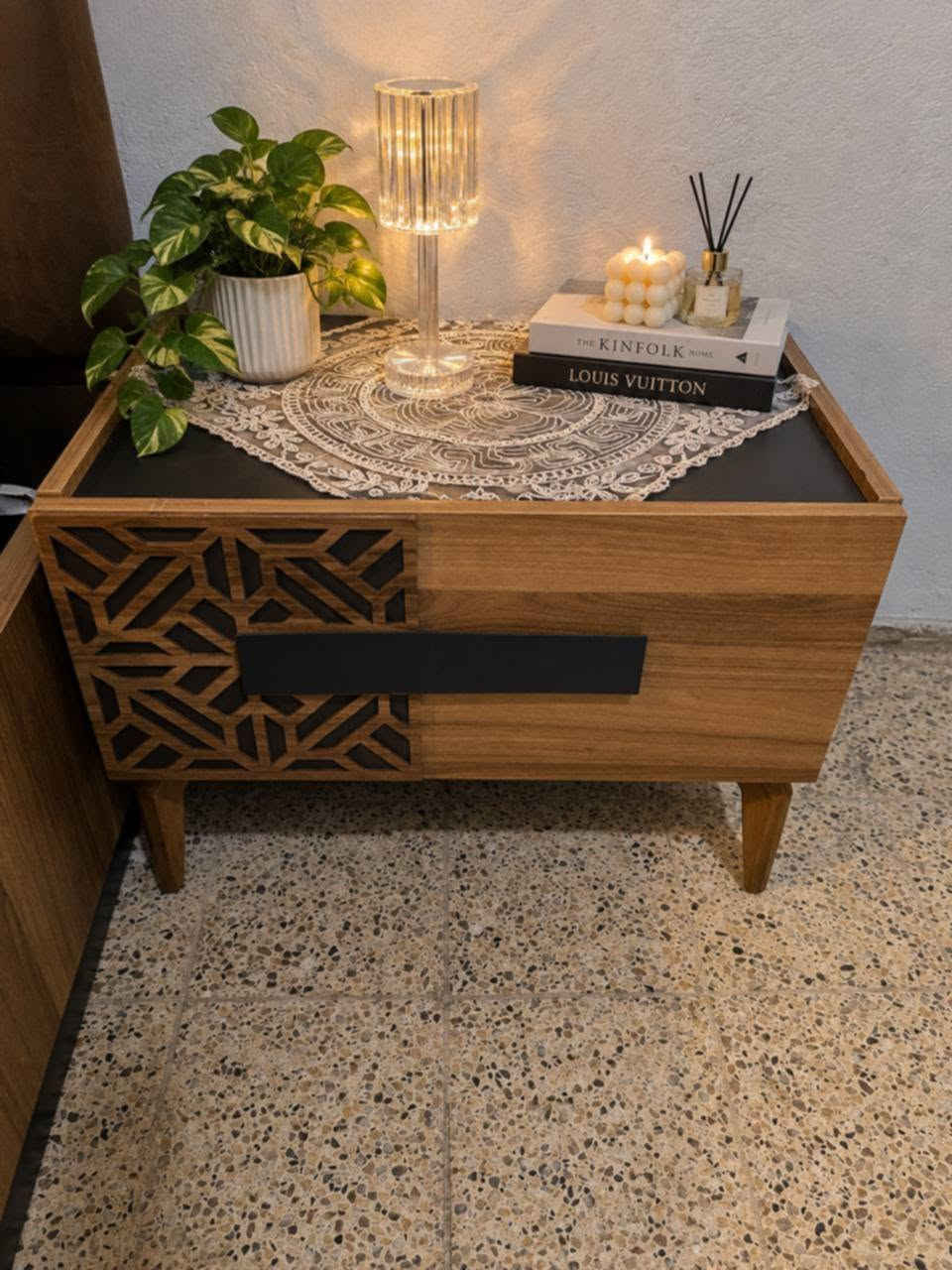 غرفه تركيه ٥قطع خشب تكمة أصلي مخزن بسرير كنتور عرض ٣ أمتار وارتفاع ٢٢٠ وعمق ٥٥ السعر٦٠٠
غساله سامسونك اصلي صناعة تايلند حجم ١٢ كيلو ب٢٥٠ بدون ضرر
ميز بلازمه تركي ثقيل السعر ٥٠  مكان اعظميه سبع ابكار
