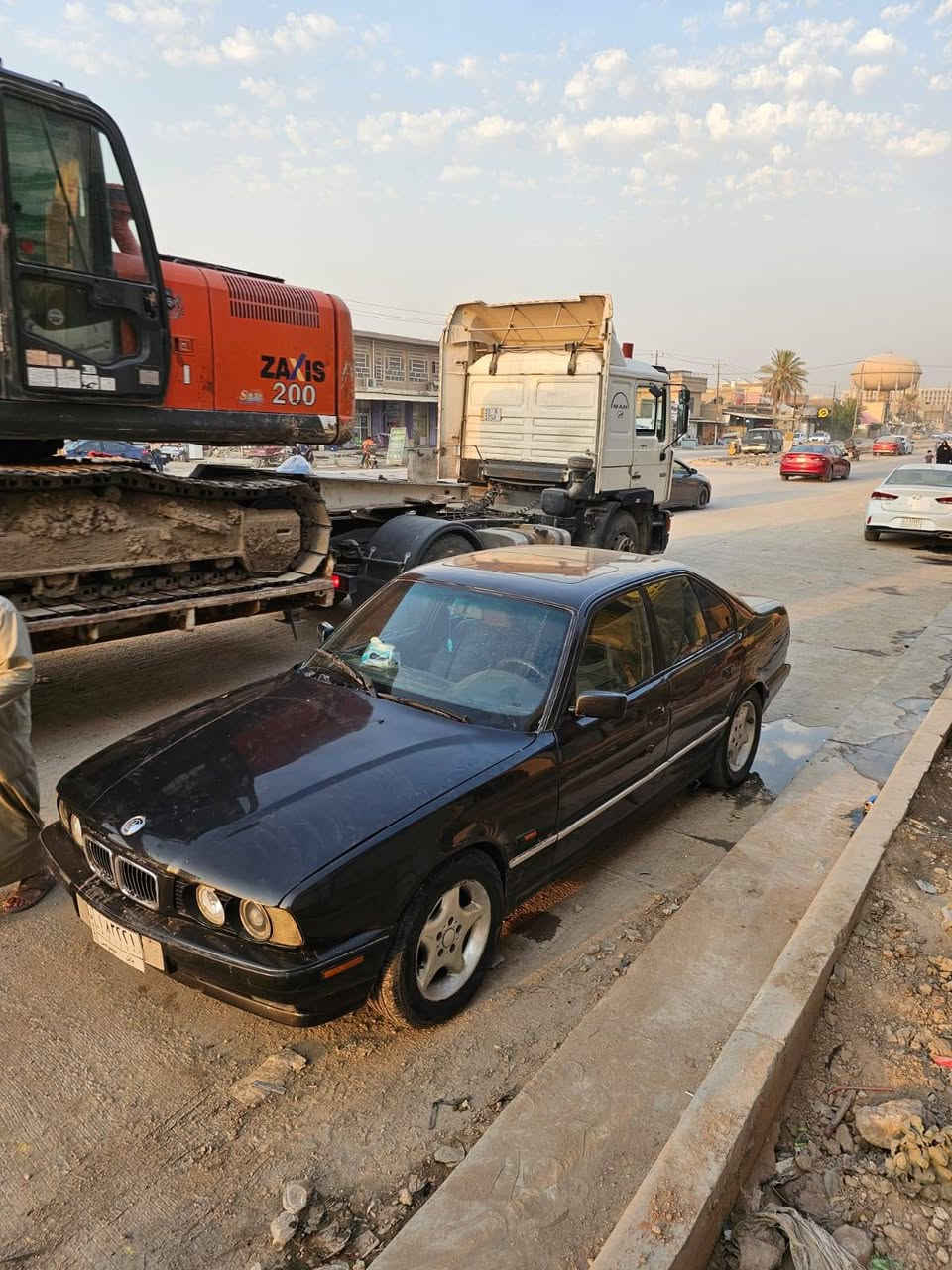 مديل 91
رقم بابل مكانها بابل مداور ثاني يوم 
مكينه 2500فانوس عدله مسكر 
السعر 48
***********
