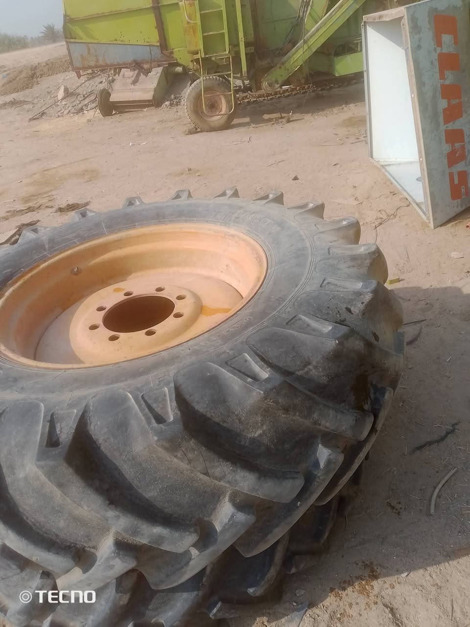 تايرات • ٣٠ • ١٨