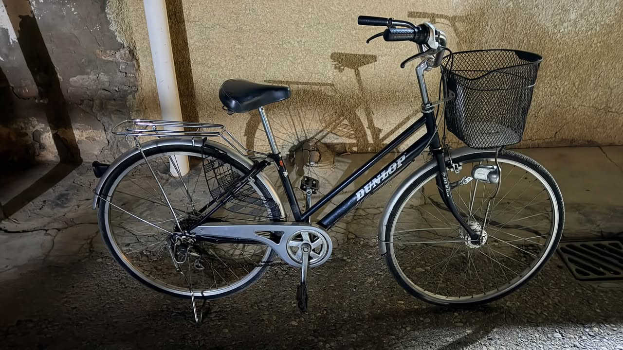 بايسكلات للبيع🚲
✨الاسعار مكتوبة في الصورة ✨
للاستفسار على الاسعار اتصل على الرقم{[***********]} او خاص
« جميع الاسعار قابلة للتفاوض »🩵

نص مكتوب في الصور:
- السعر 70
- السعر 90