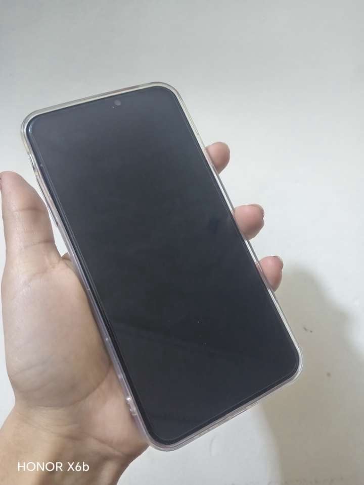 📱 للبيع iPhone XS Max 256GB

✨ محوّر شكل 17 Pro Max
🔹 سعة 256GB
🔹 البطارية 76%
🔹 الشاشة مبدلة
🔹 Face ID ما يشتغل
🔹 بدون كسر
🔹 باقي الجهاز شغال

📍 بغداد
💰 السعر: 200 ألف دينار — قابل للتفاوض بالمعقول.

الجادين مراسلة خاص 📩