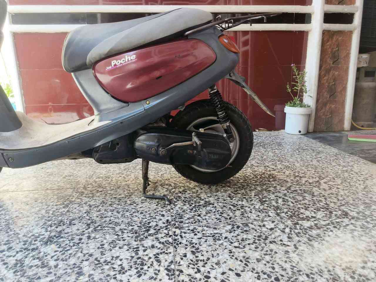 الدراجة نضيفة ....مستعجل على بيعته
