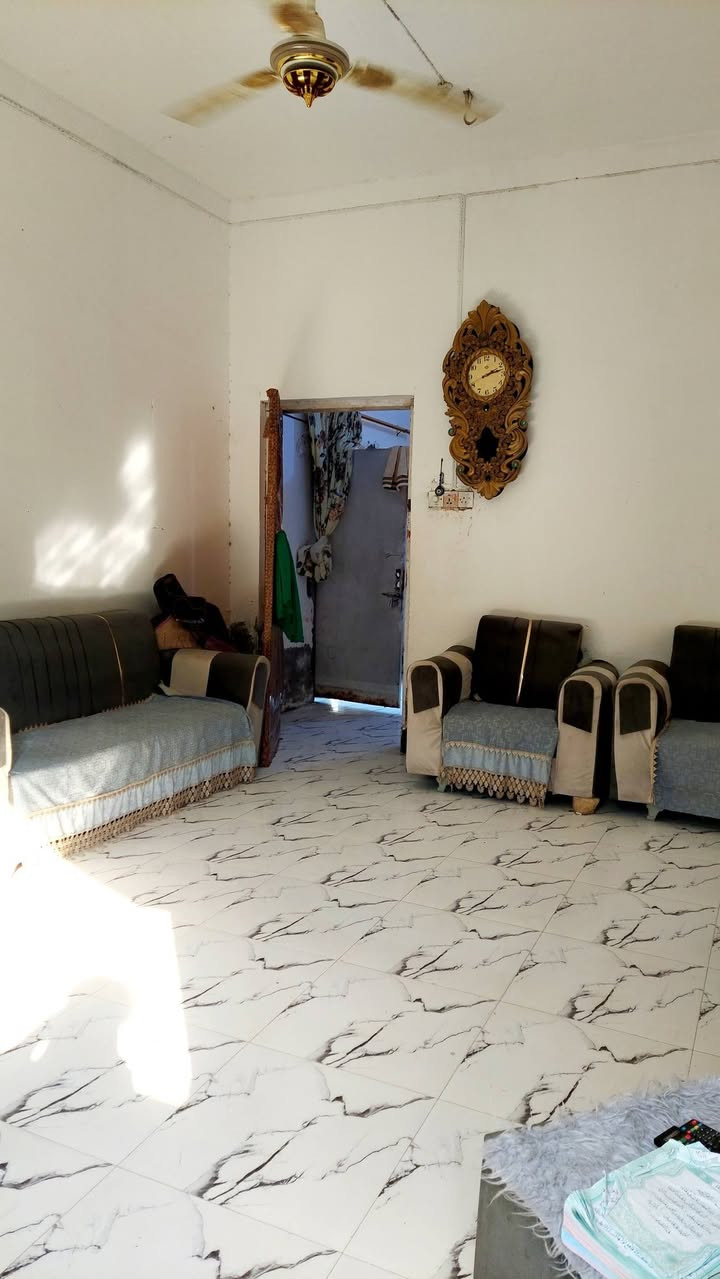 بيت للبيع • طريق ابو الماش • حي العدل