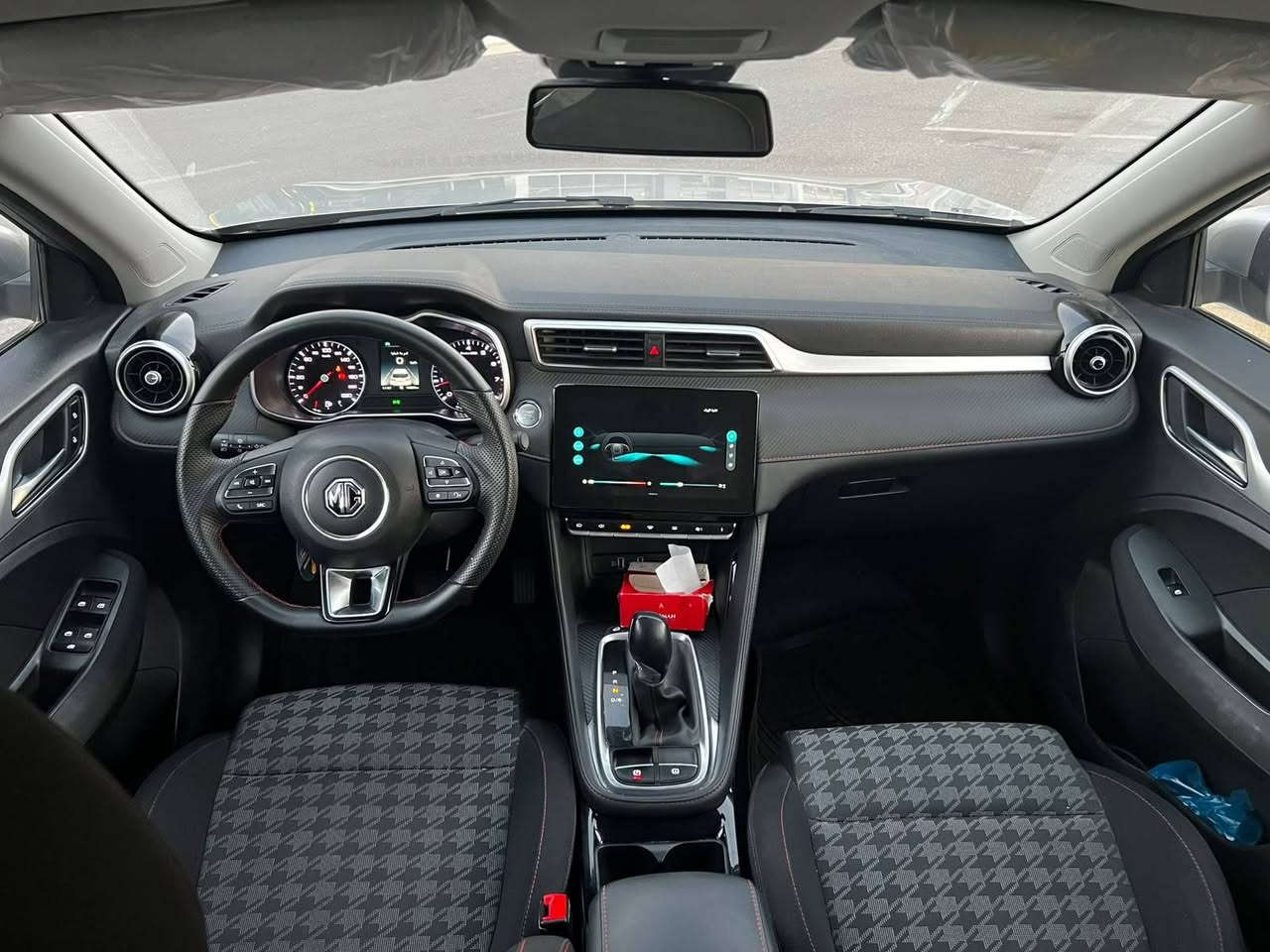 MG ZS 2024 وارد خلیج
مواسەفات کۆمفۆرت
بەصمە و دەرگا بەصمە و بڕێک بەصمە
لایت لید و عەدەسە 
ڕیتایدەر و ئۆتۆ هۆڵد 
شاشە گەورە  سوکان ڤۆلیۆم و تەحدید سورعە
و زۆری تر....... 
سەیارەکە یەک دەستە و بەسفری خۆمان دەرمان کردووە 
١١ هەزار ڕۆیشتووە 

***********
***********

127 گەڵا و مەجالێکی زۆر کەم
